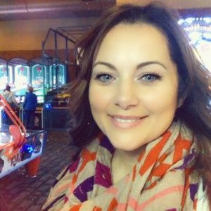 Meet your Posher, Stephanie